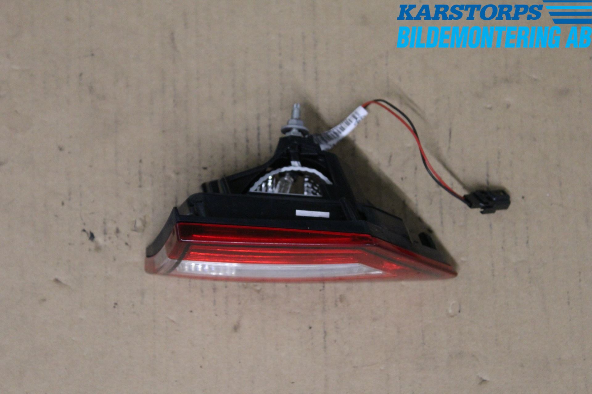 Renault CLIO IV 12-16 Bakljus Lucka Hö