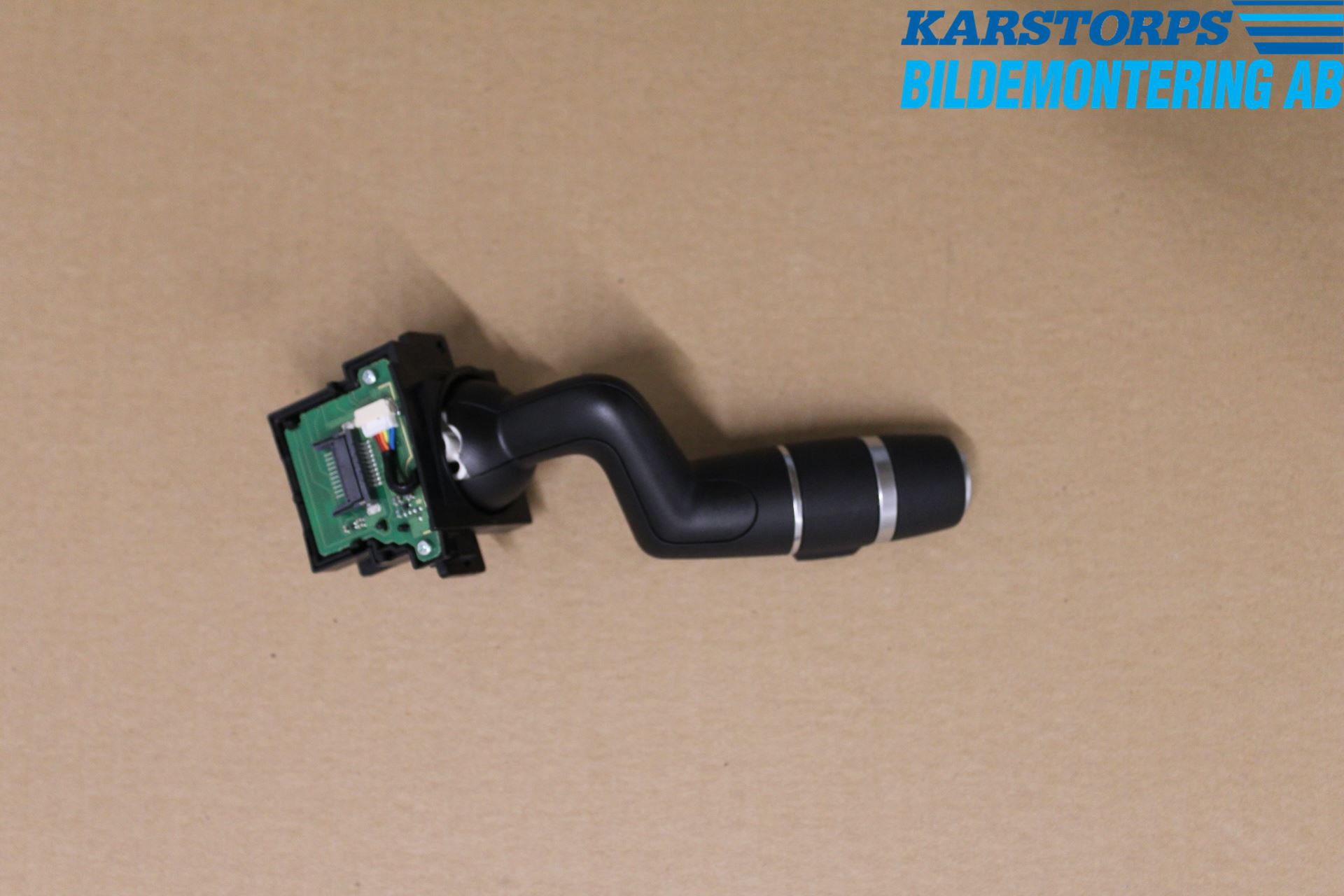Jaguar XF (X260) 16-24 Spak Torkar-Spolomk