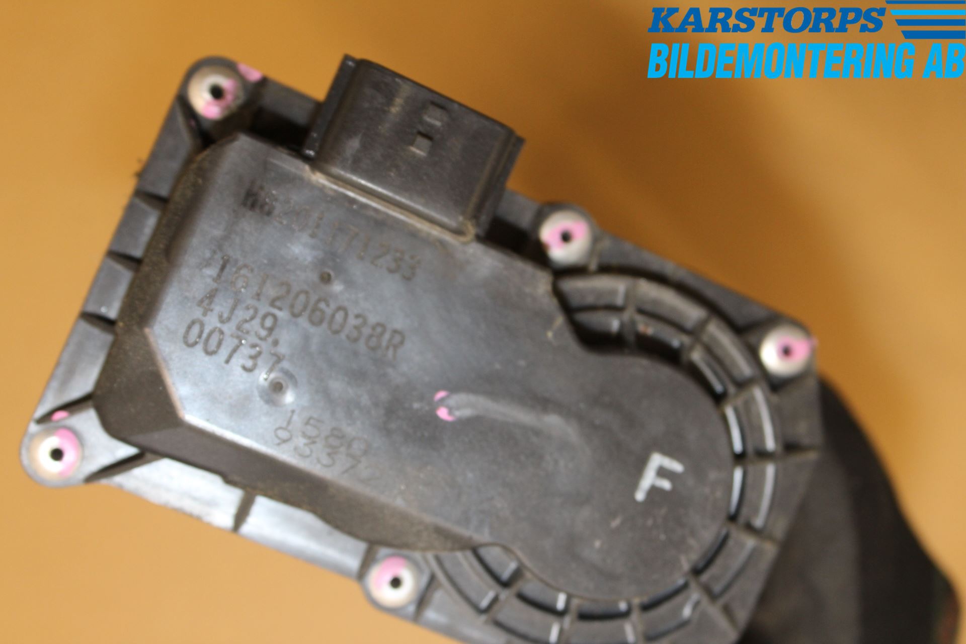 Renault CAPTUR 13-19 Injspjällhus