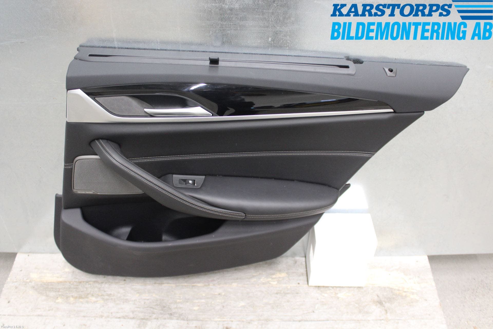 BMW 5 G30/G31/F90 17-23 Dörrklädsel Hö