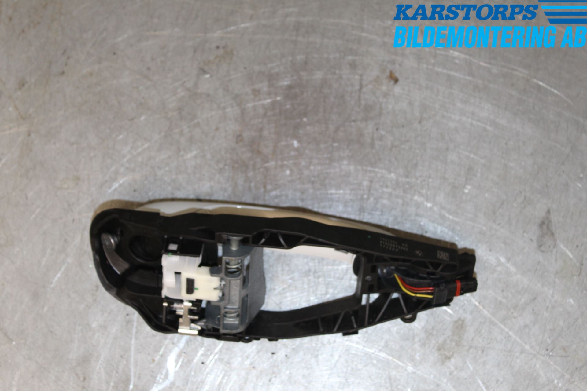 BMW 5 G30/G31/F90 17-23 Dörrhandtag Yttre Vä