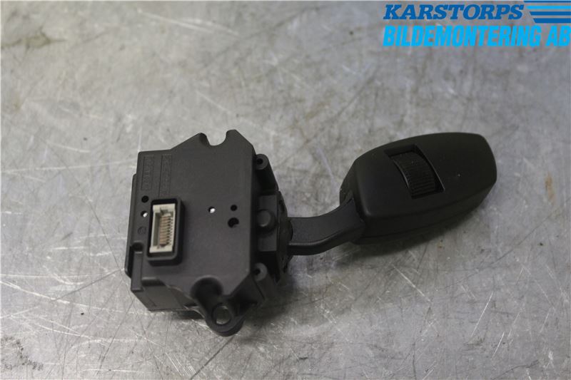 BMW 5 E60/61 Sed/Tou 02-10 Strömställar Farthållhuvud