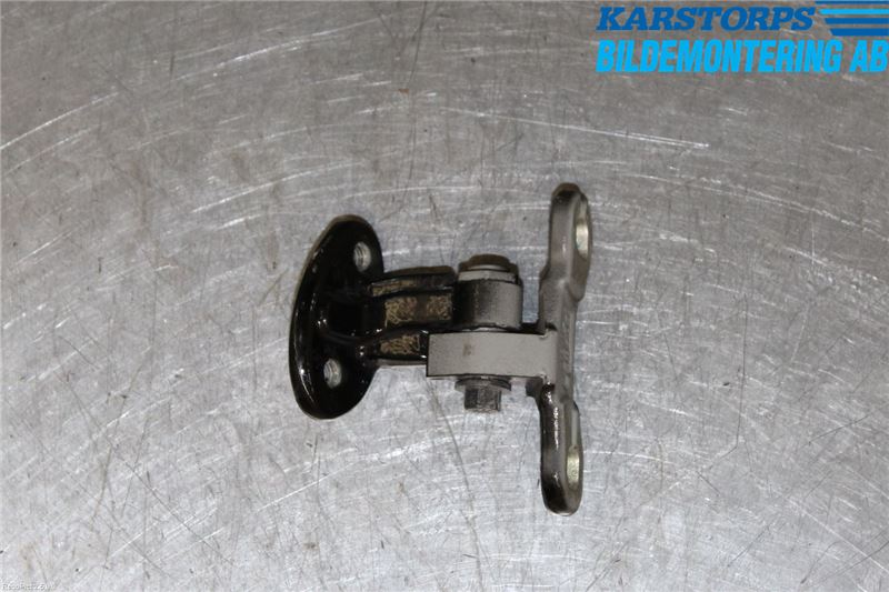 Volvo V50 04-07 Dörrgångjärn