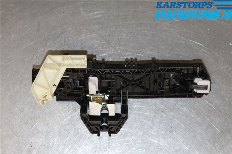 Mercedes-Benz MB E-KLASS (W212) 09-16 Dörrhandtag Yttre Vä