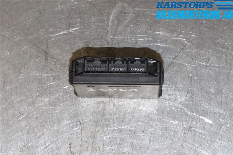 Volkswagen VW GOLF V 04-09 Styrenhet Parkeringshjälp