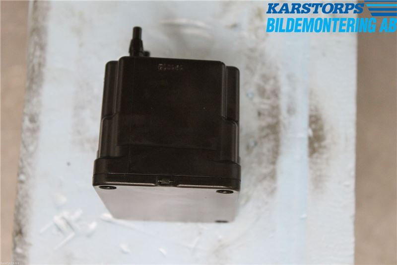 Mercedes-Benz MB E-KLASS (W212) 09-16 Vakuumpump