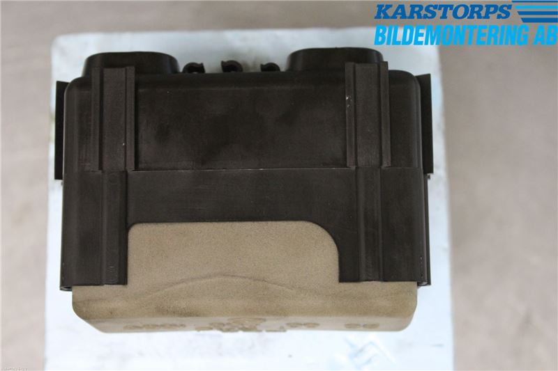 Mercedes-Benz MB E-KLASS (W212) 09-16 Vakuumpump