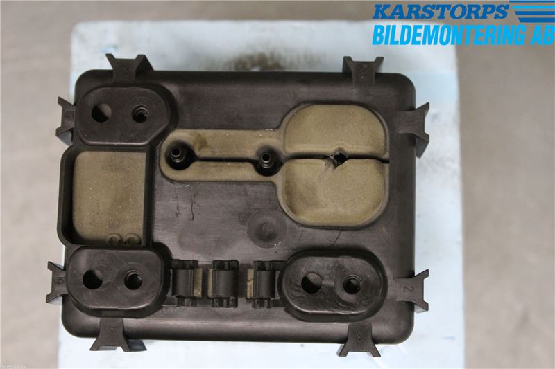 Mercedes-Benz MB E-KLASS (W212) 09-16 Vakuumpump
