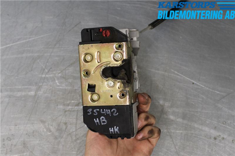 Peugeot 307     01-05 Låskista-Dörrlås