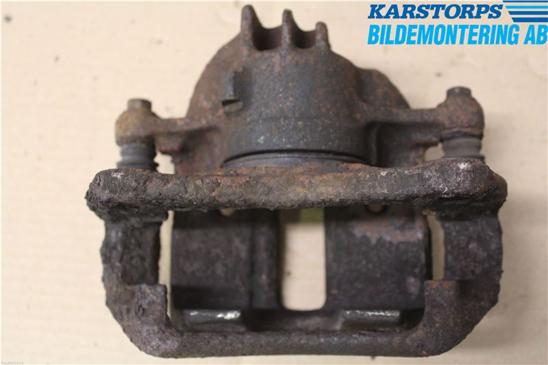 Volvo S40/V40    96-04 Bromsok Fram Höger