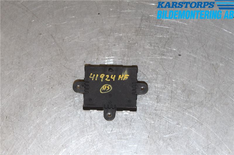 Volvo V70 08-13 Styrenhet Dörr