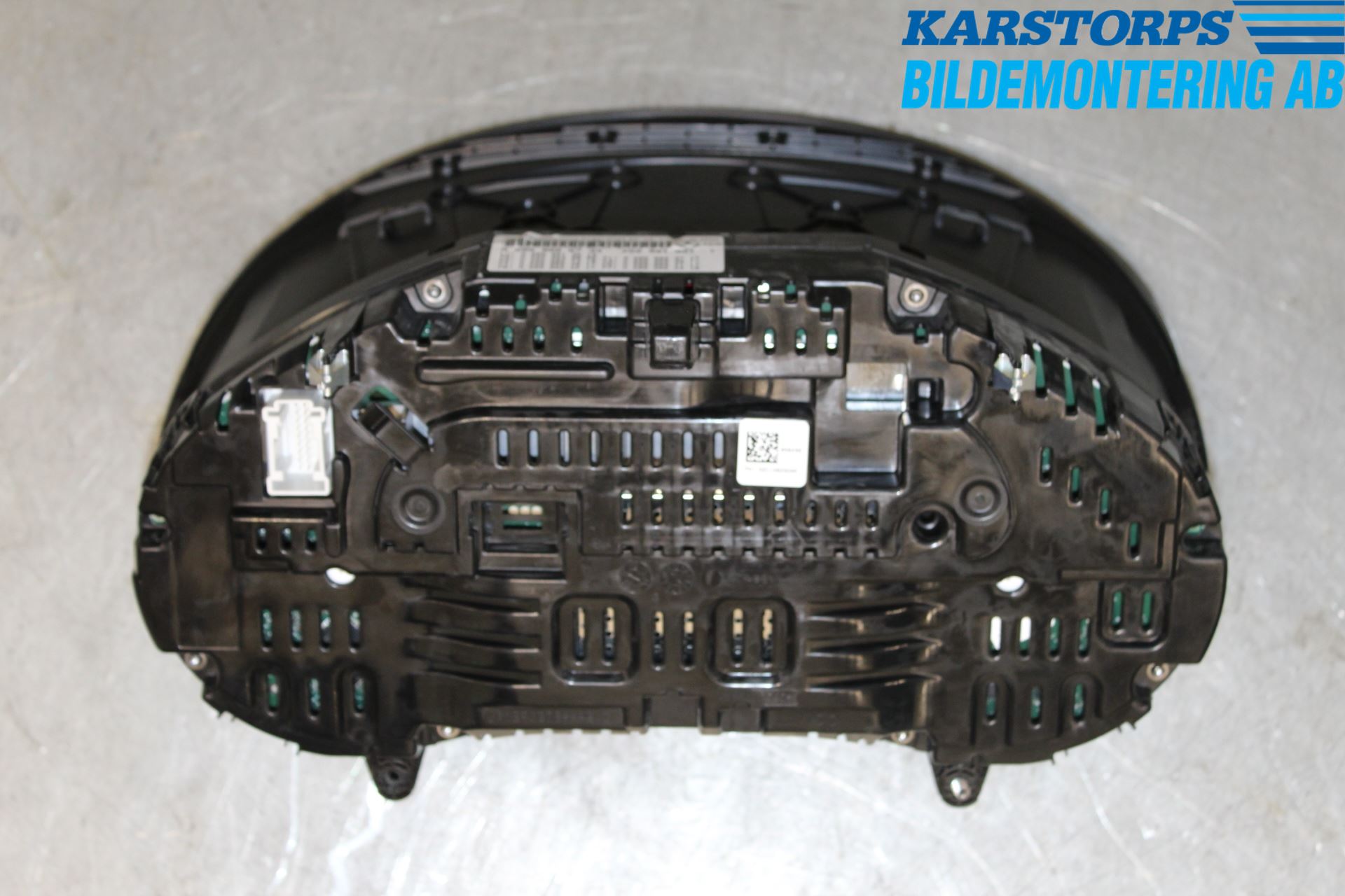 Mercedes-Benz MB C-KLASS (W205) 14-21 Instrument Komb