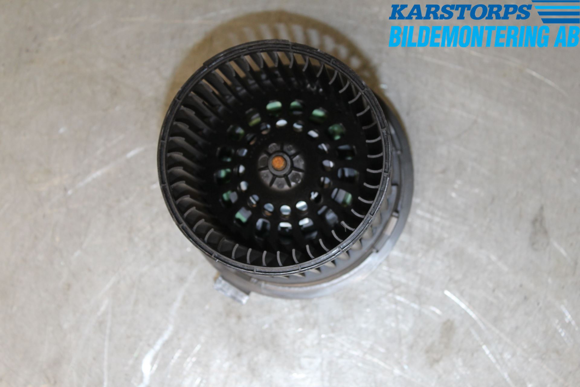 Renault CLIO IV 12-16 Värmefläkt