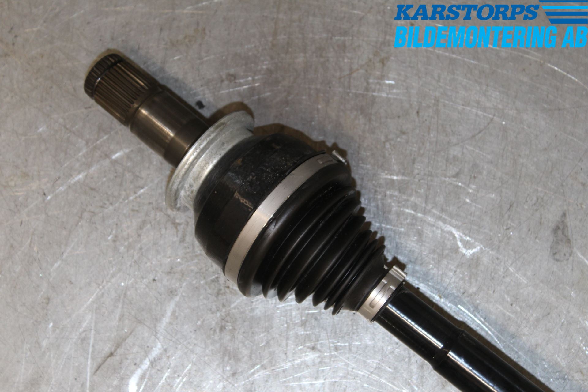Jaguar XF (X260) 16-24 Drivaxel Bak Höger