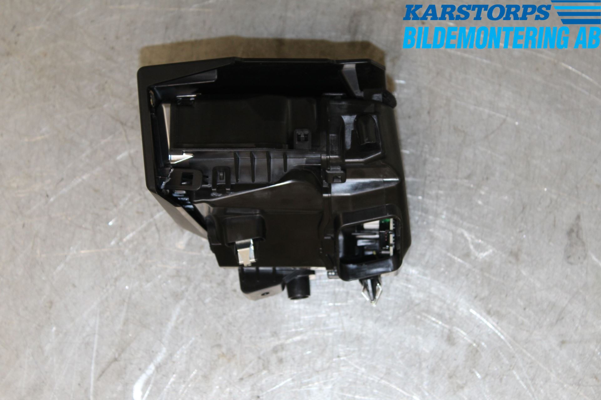 BMW 5 G30/G31/F90 17-23 Defrosterkanal-Munstycke