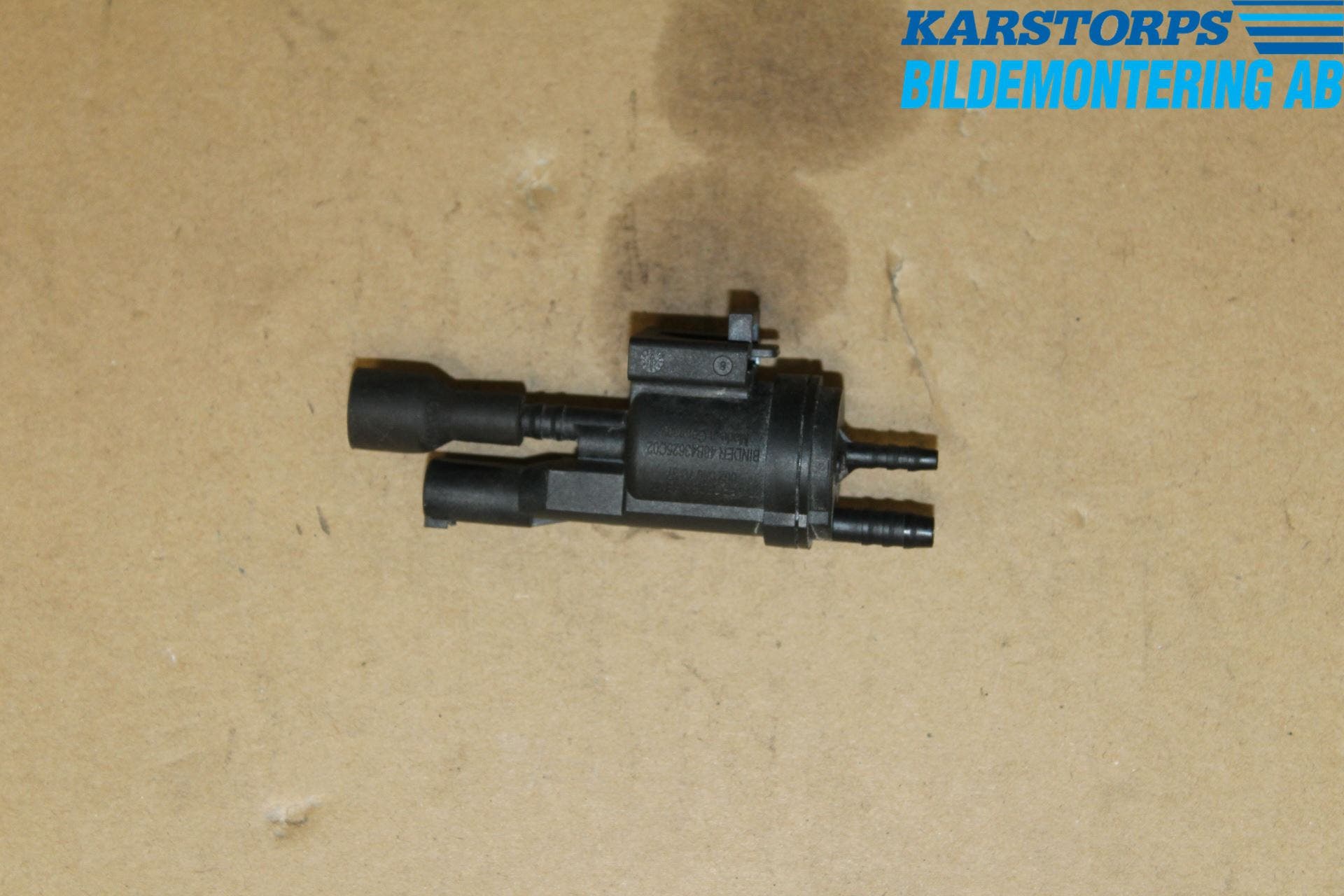 Mercedes-Benz MB C-KLASS (W205) 14-21 Vakuumventil