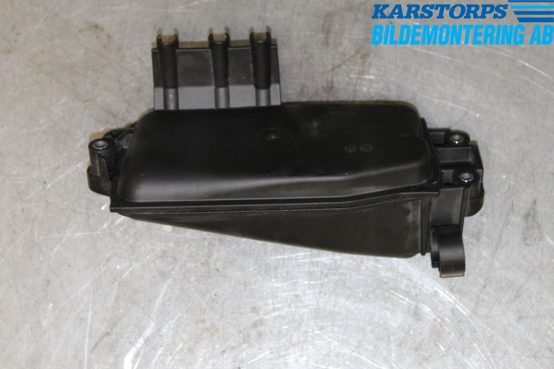 Mercedes-Benz MB C-KLASS (W205) 14-21 Fördelare-Vakuumregulator