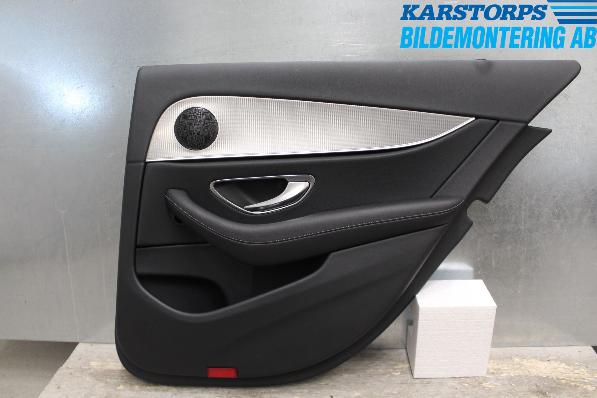 Mercedes-Benz MB E-KLASS (W213) 16-23 Dörrklädsel Hö