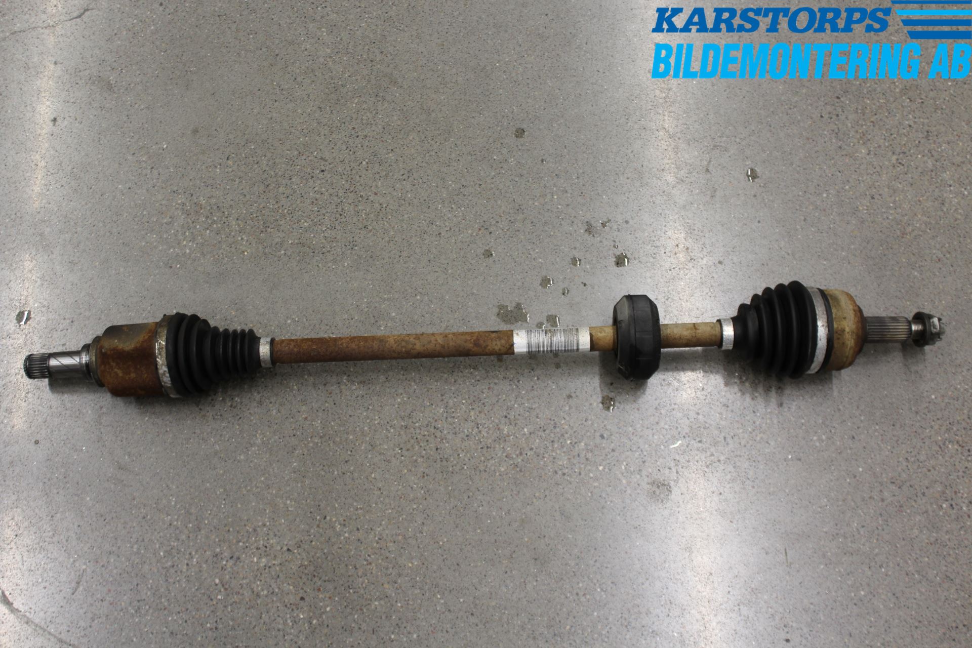 Dacia DOKKER 13- Drivaxel Fram Höger