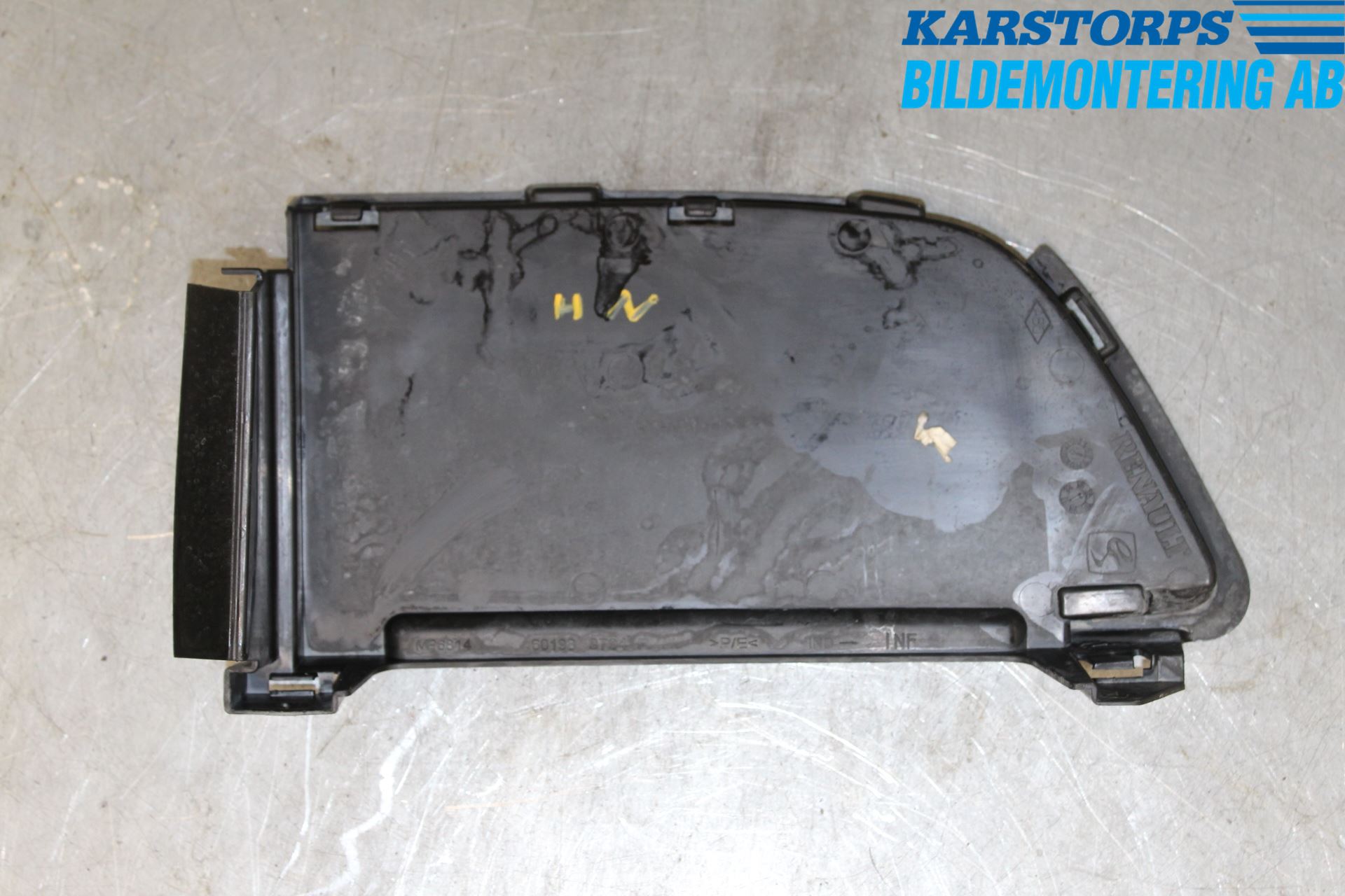 Dacia DOKKER 13- Dimljussarg Fram