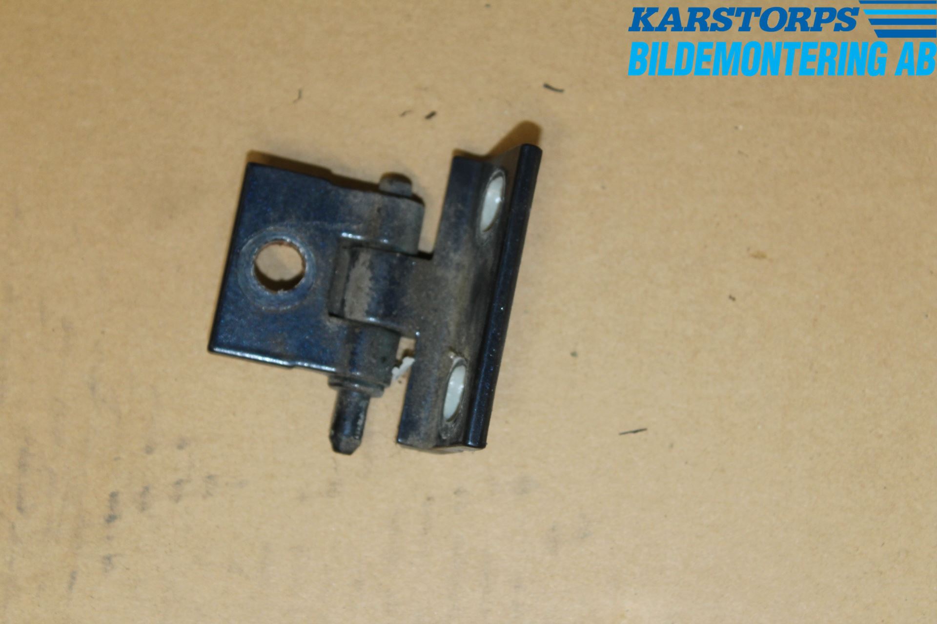 Volvo XC90 03-06 Dörrgångjärn