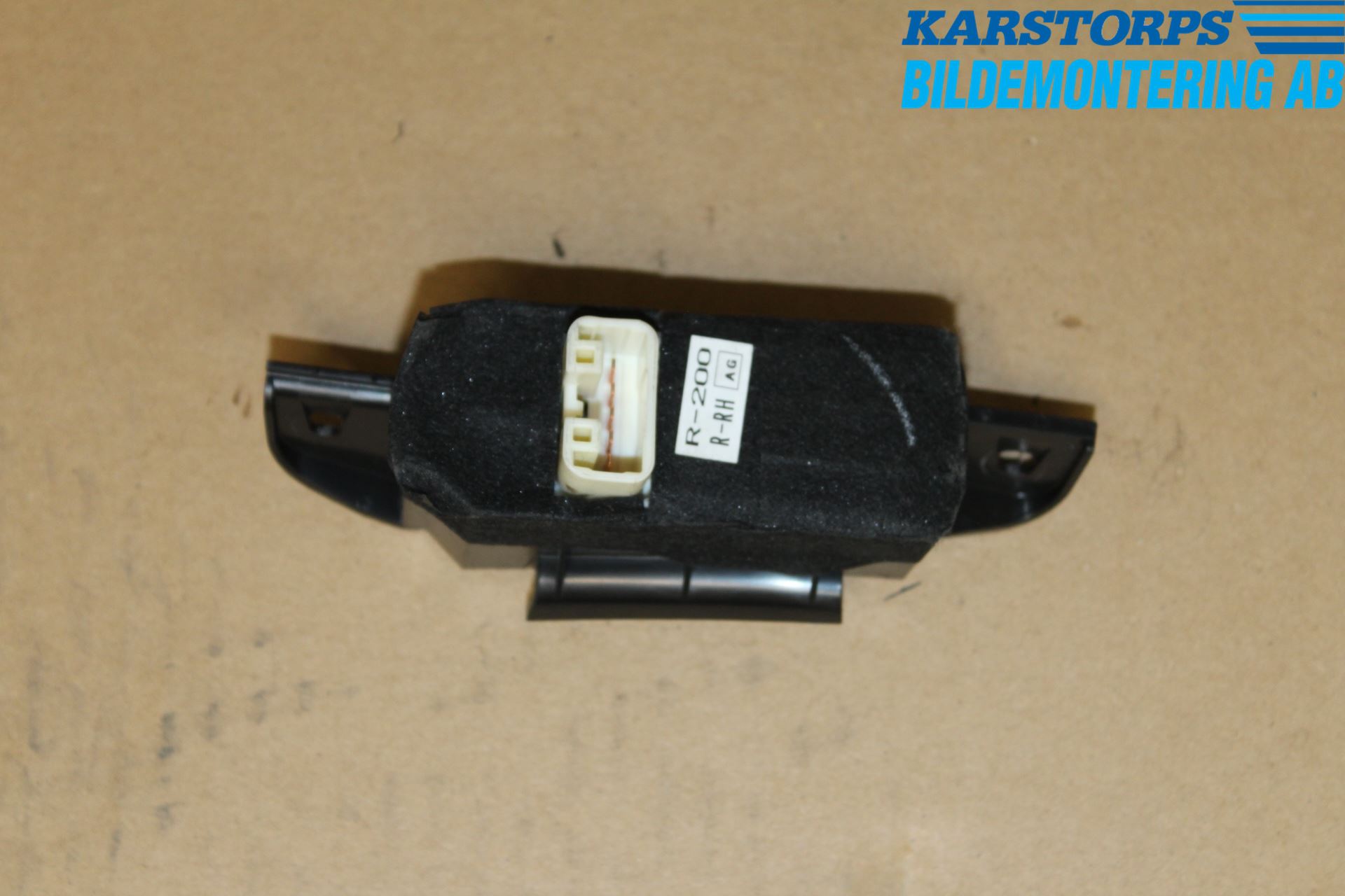 Subaru LEGACY    04-06 Strömställare Elhiss