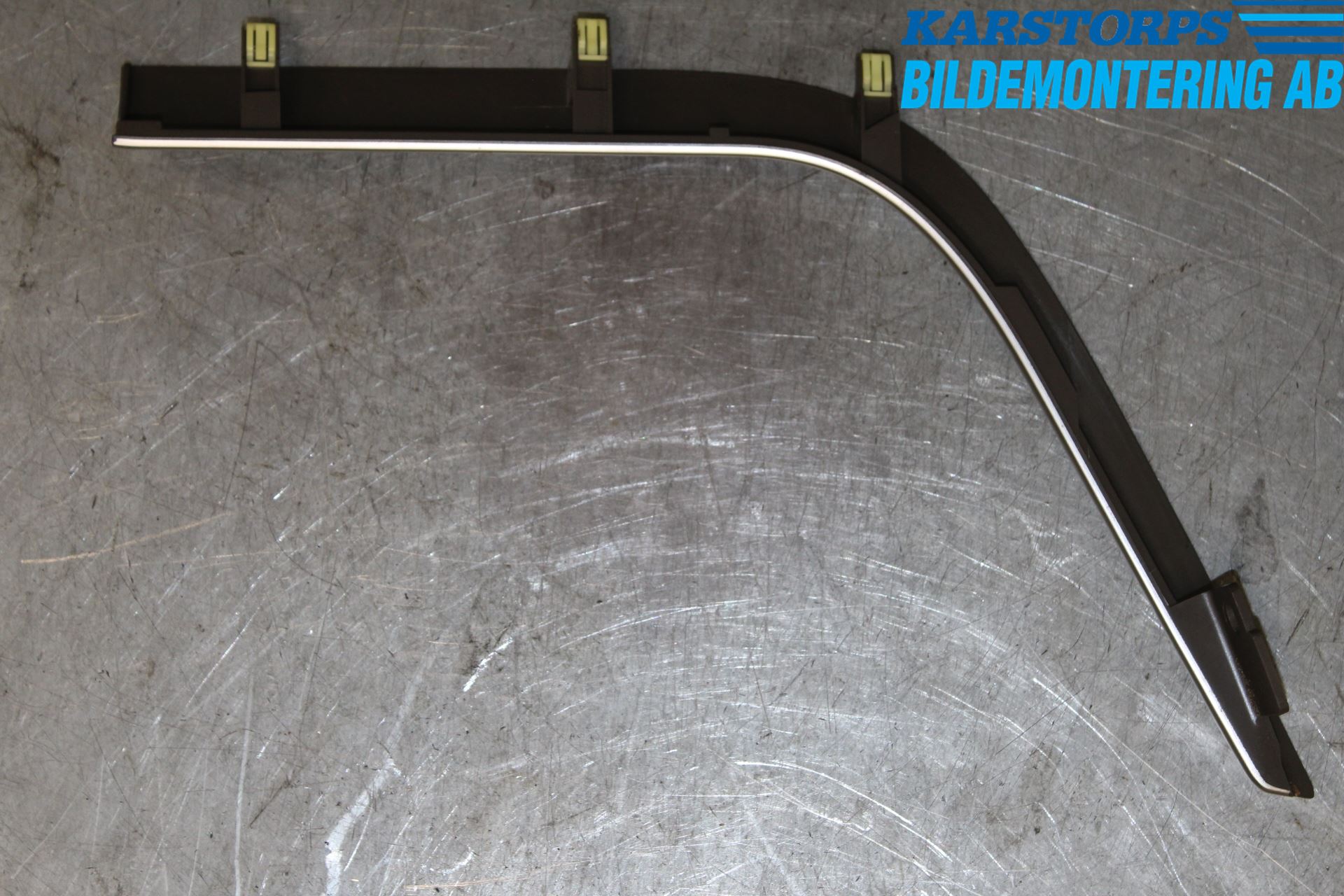 Subaru LEGACY    04-06 Inr Tunnelfack