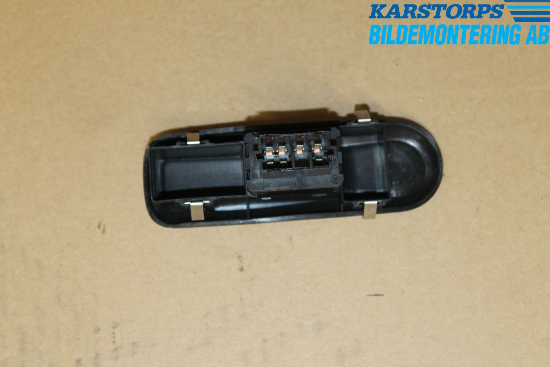 Peugeot 406     99-04 Strömställare Elhiss