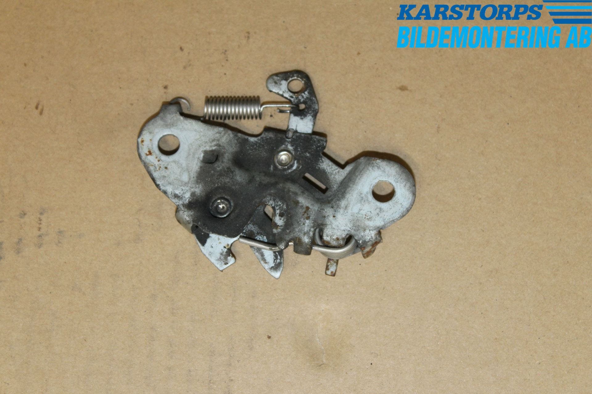 Peugeot 406 99-04 Huvlås