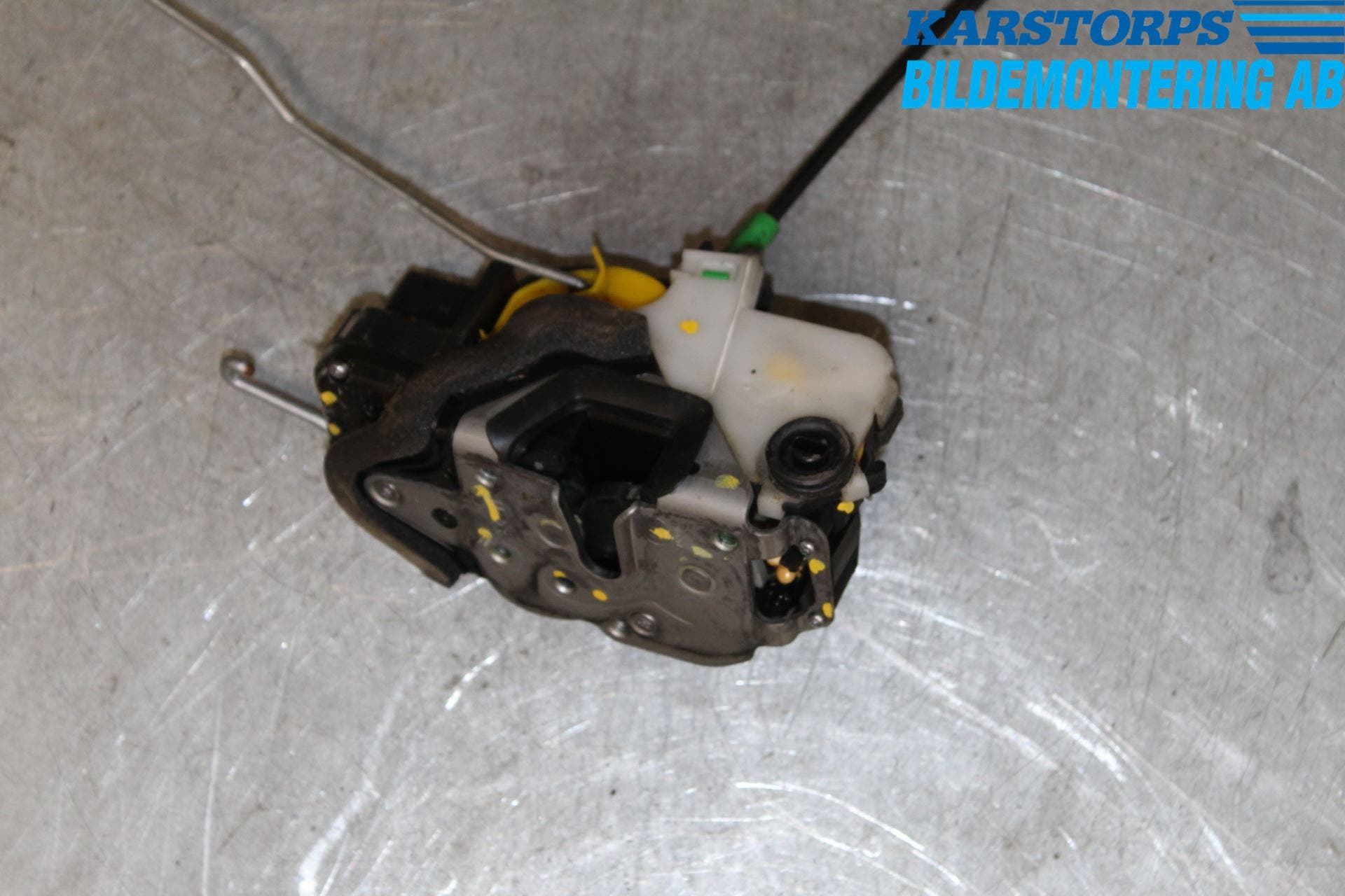 Opel ASTRA J 10-15 Låskista-Dörrlås