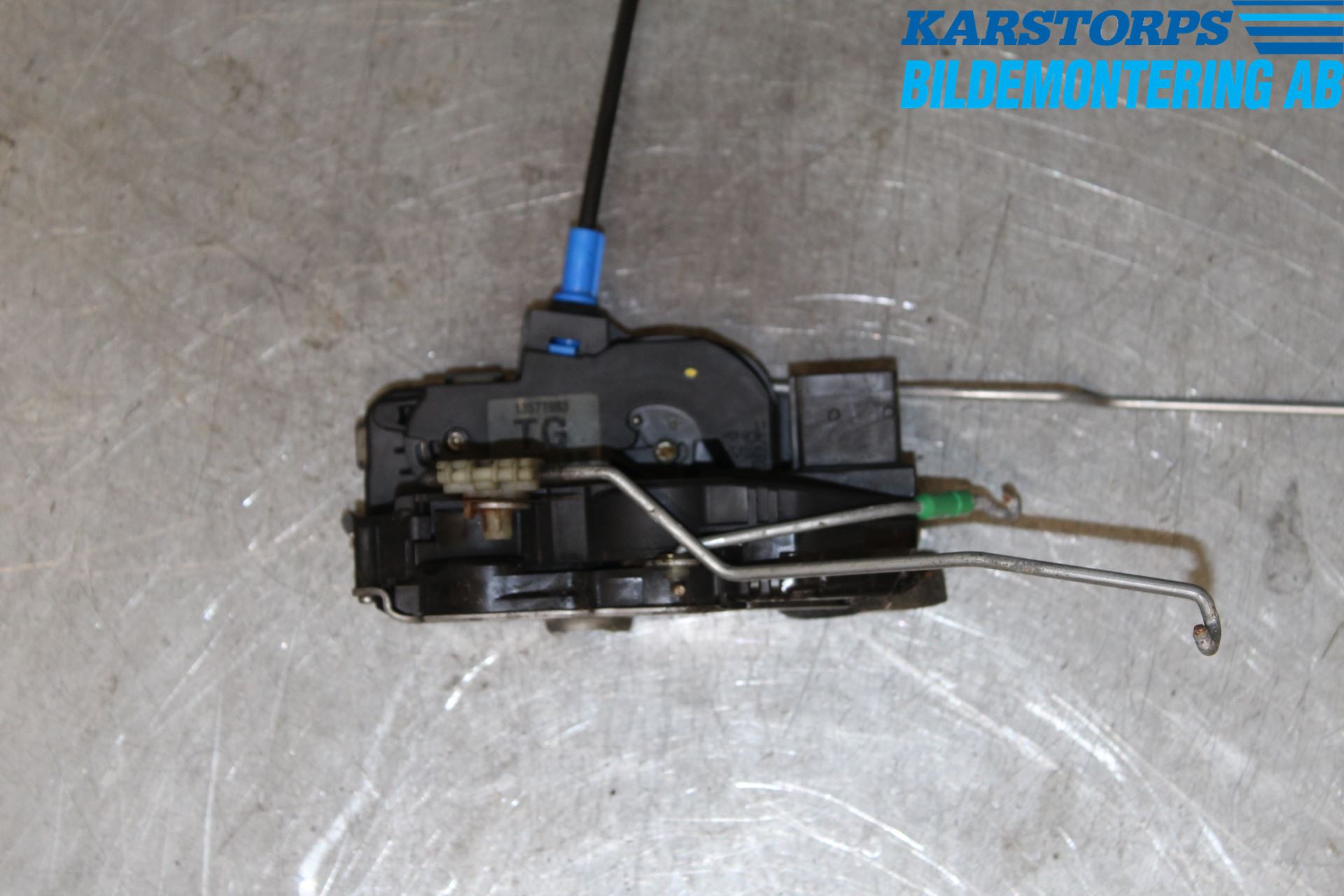 Opel ASTRA J 10-15 Låskista-Dörrlås