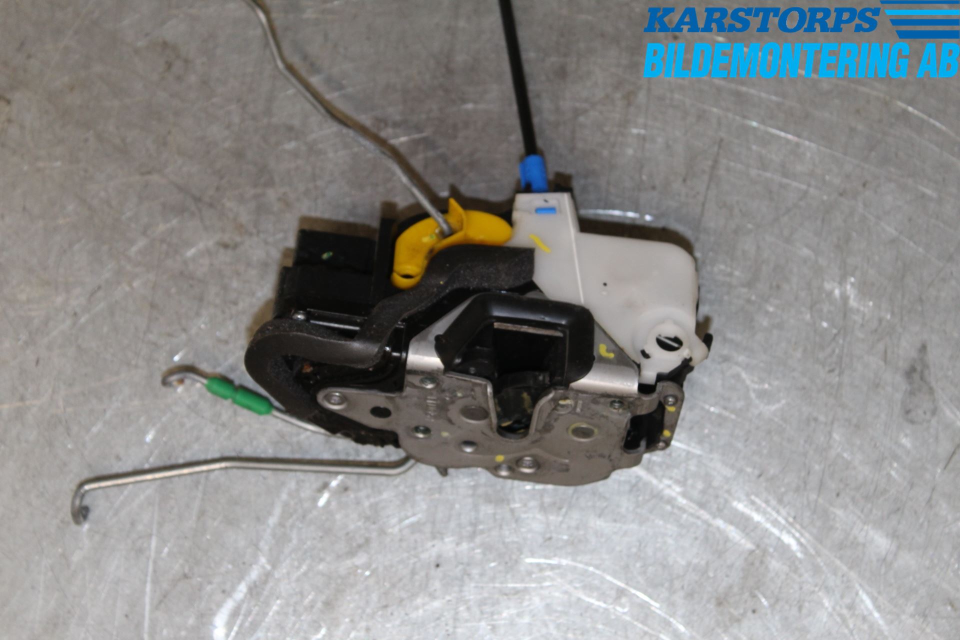 Opel ASTRA J 10-15 Låskista-Dörrlås