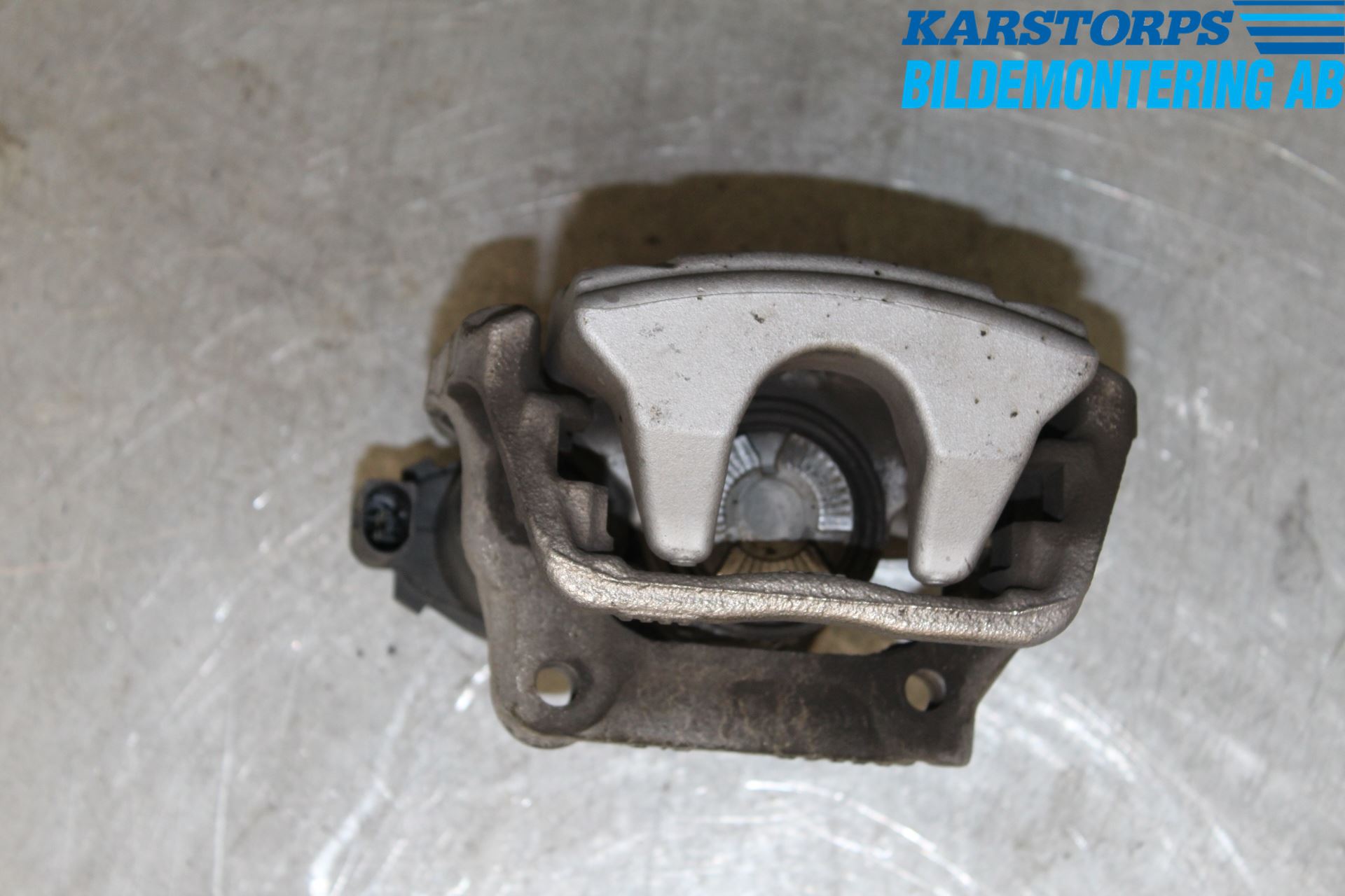 Mercedes-Benz MB E-KLASS (W213) 16-23 Bromsok Bak Vänster