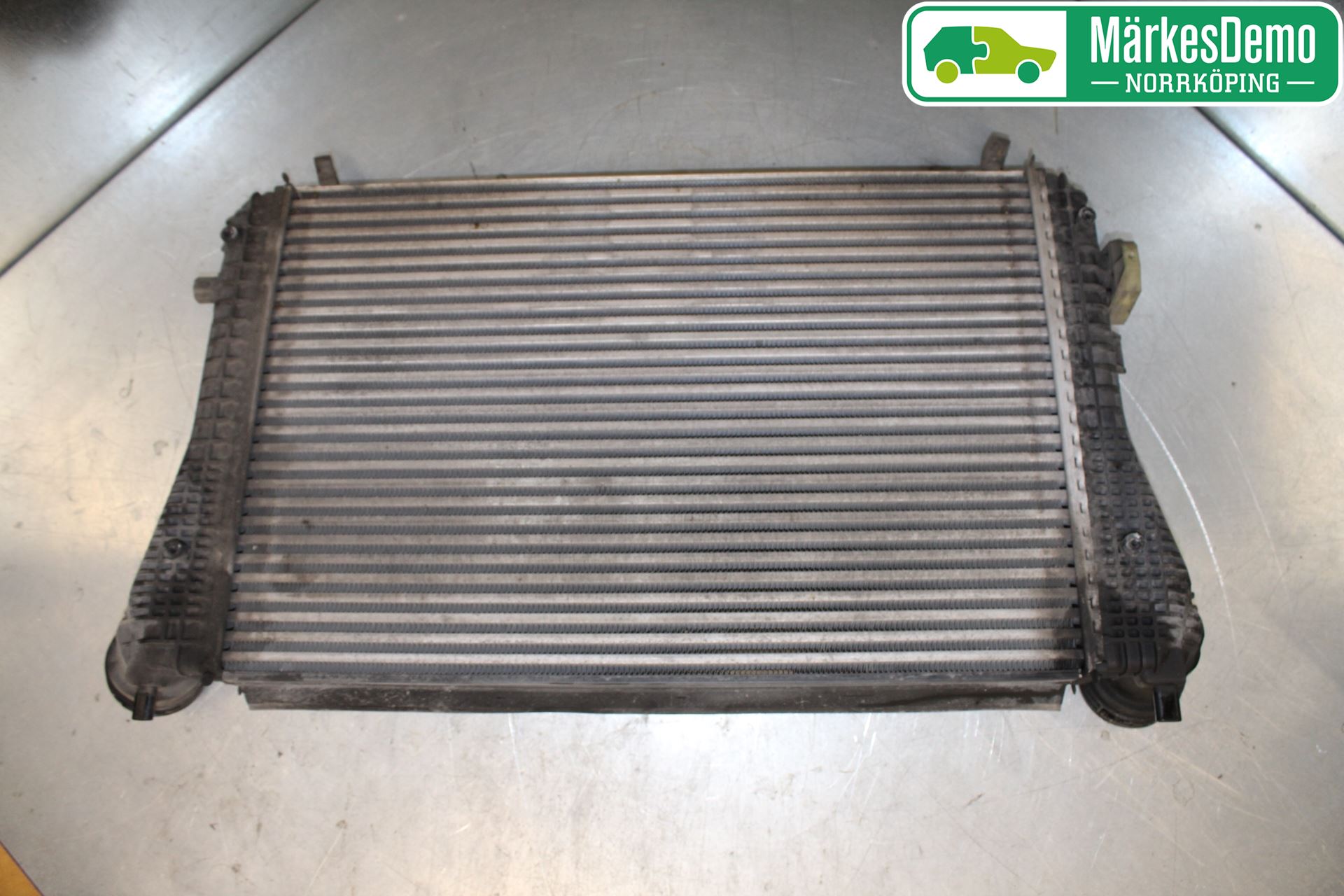 Volkswagen VW PASSAT 05-11 Laddluft-Intercooler Kyl