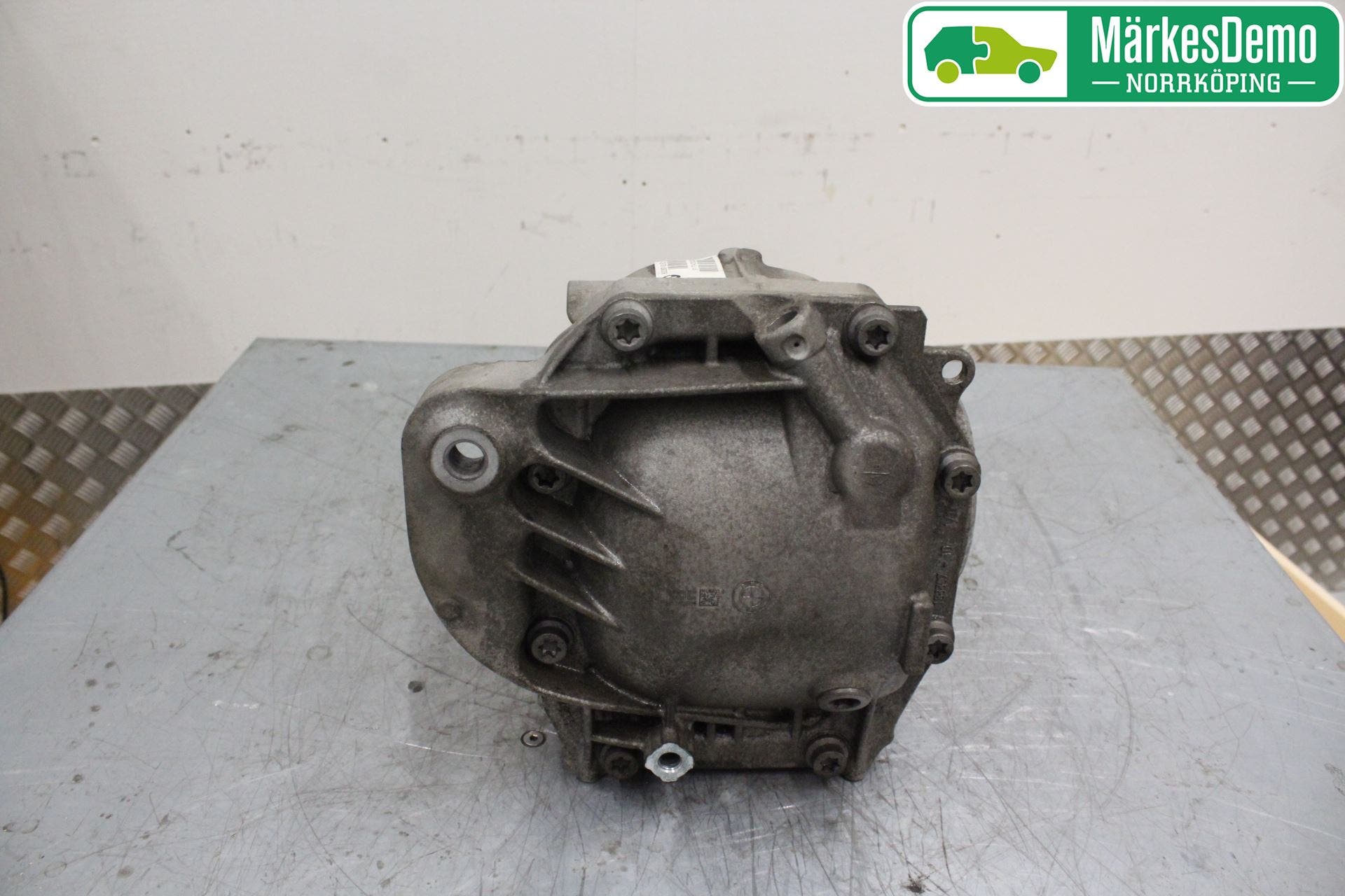 BMW 5 G30/G31/F90 17-23 Bakväxel-Diff