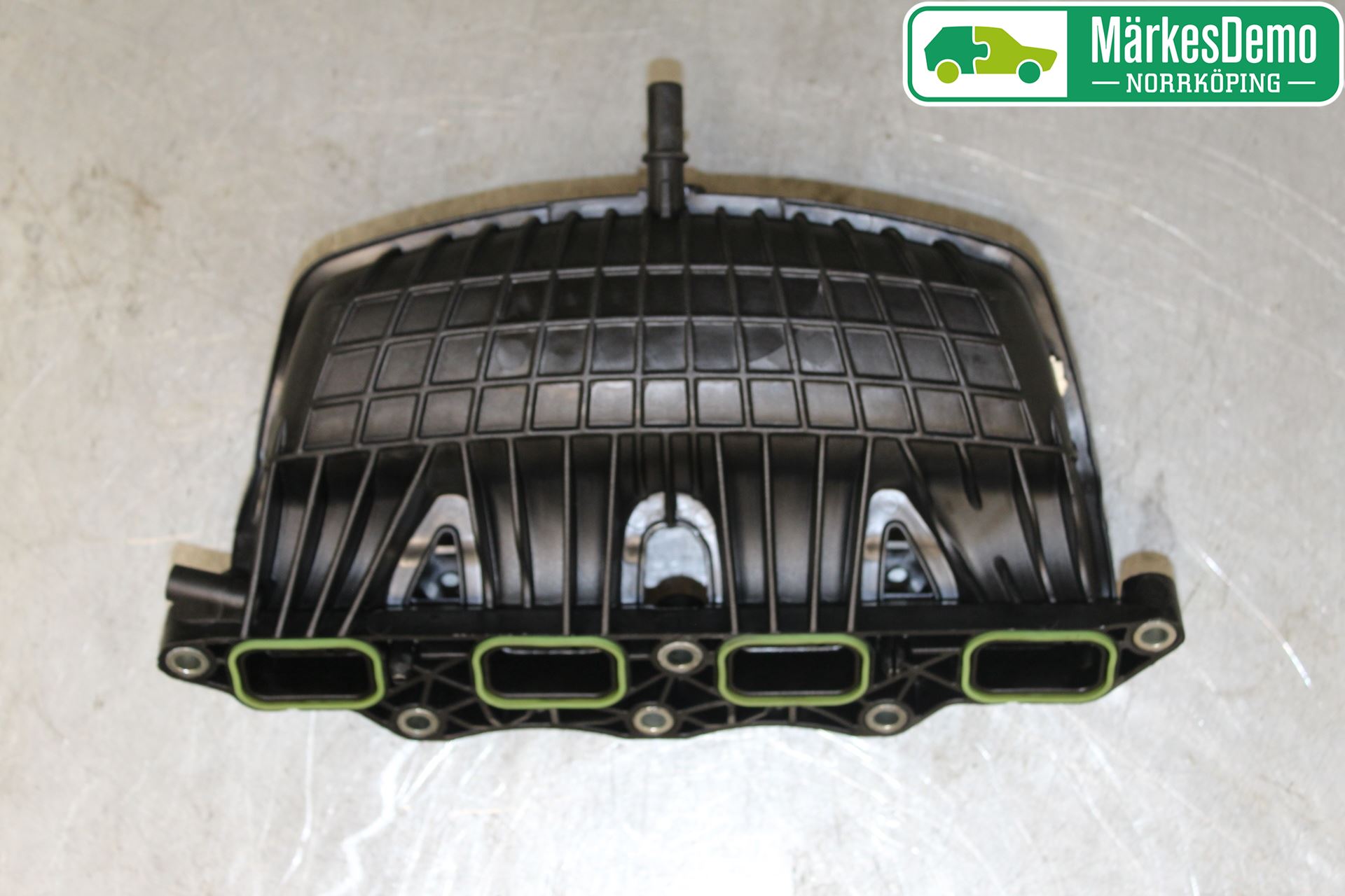 Volkswagen VW PASSAT 05-11 Grenrör Insug