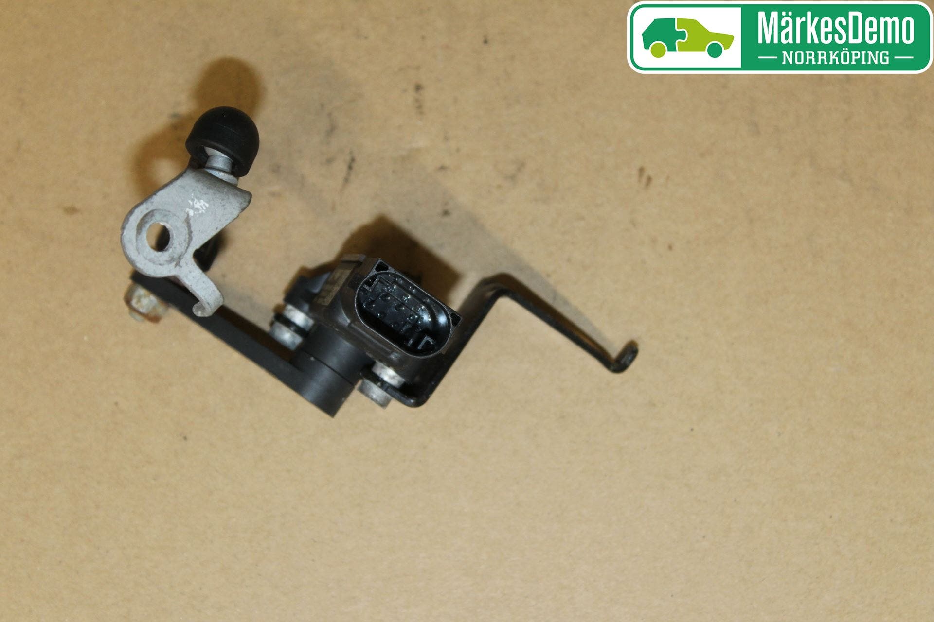 BMW 2 F46 GRAN TOURER 15-22 Givare Xenon/Ljushöjdsreglering