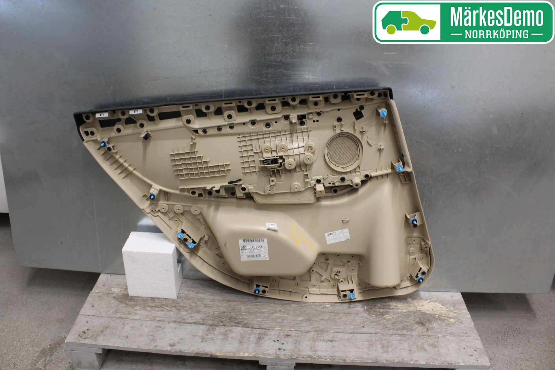 BMW 2 F46 GRAN TOURER 15-22 Dörrklädsel Hö