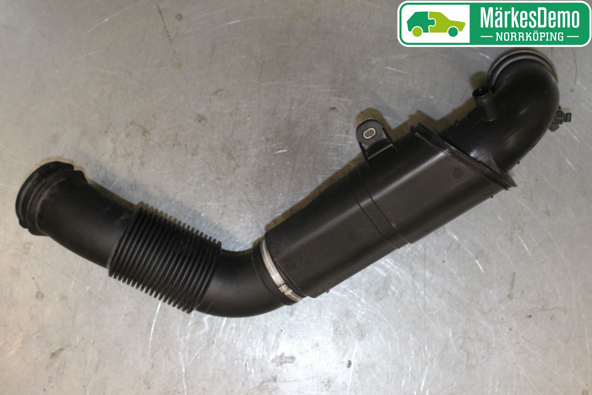 BMW 2 F46 GRAN TOURER 15-22 Resonatorrör