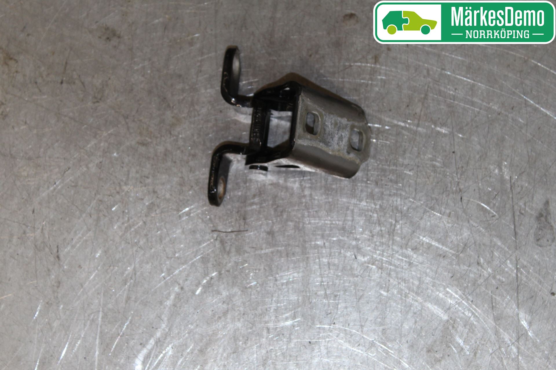 Saab 9-3 VER2/VER3 08-15 Dörrgångjärn