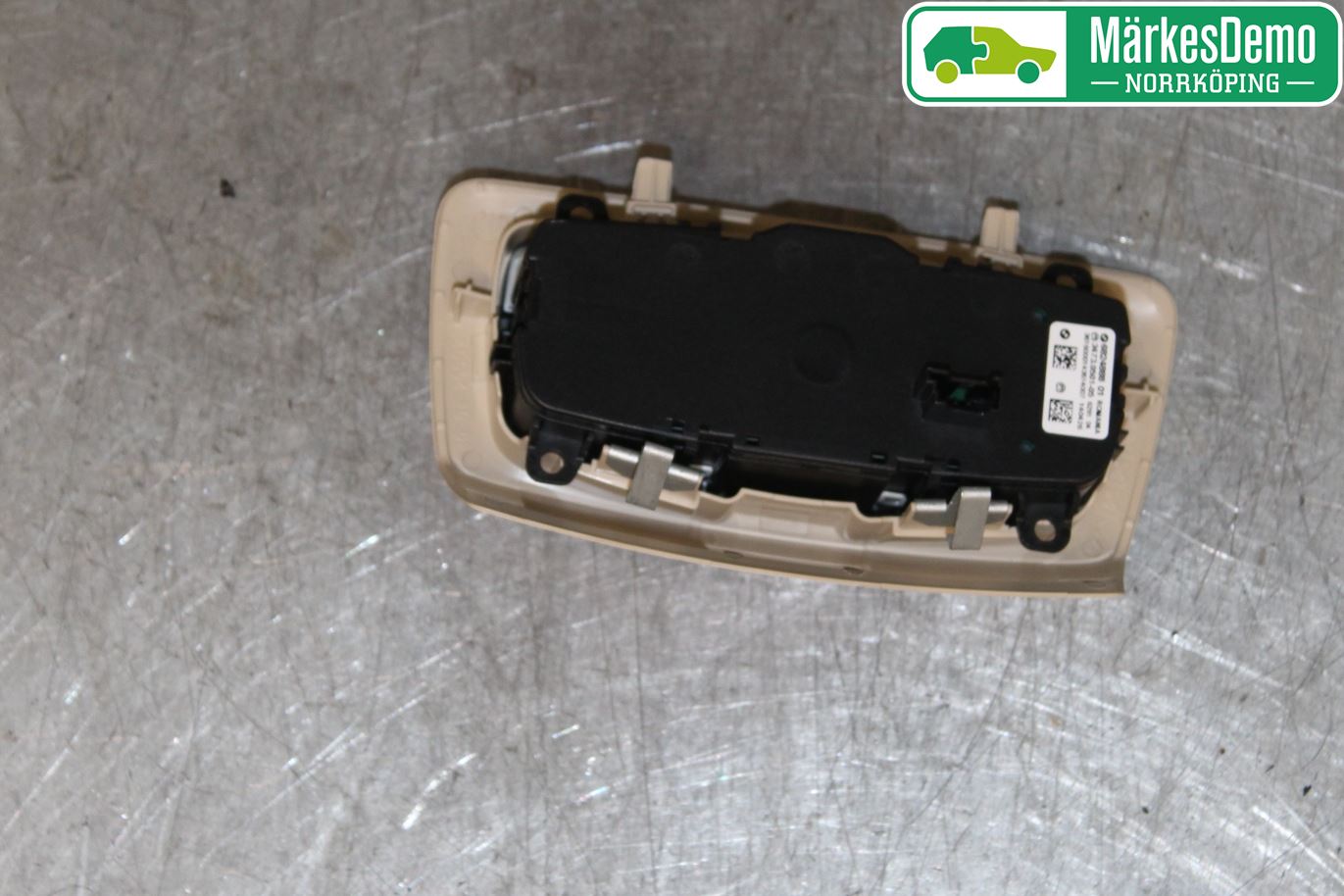 BMW 2 F46 GRAN TOURER 15-22 Strömställare Ljus