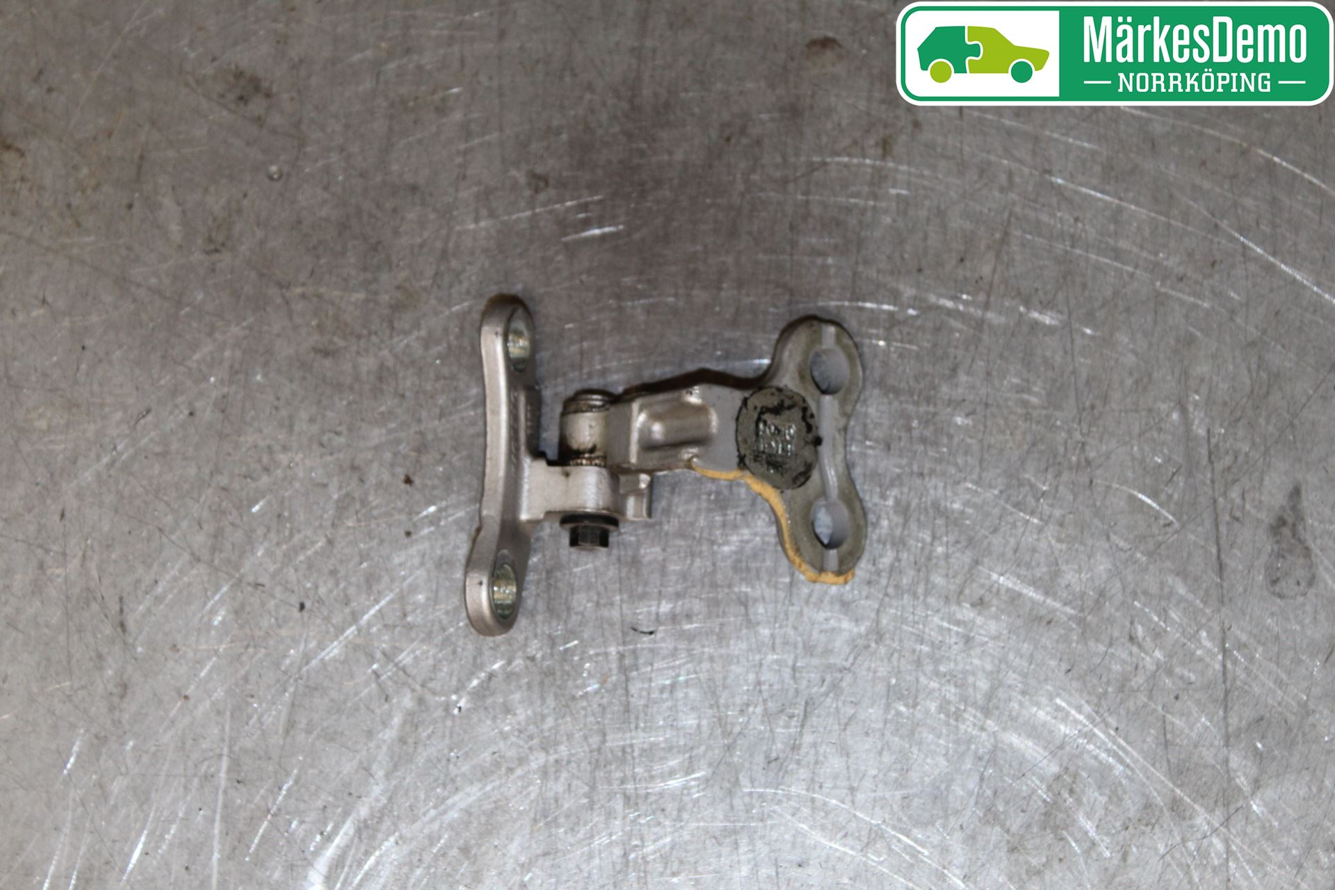 Volvo S40 04-07 Dörrgångjärn