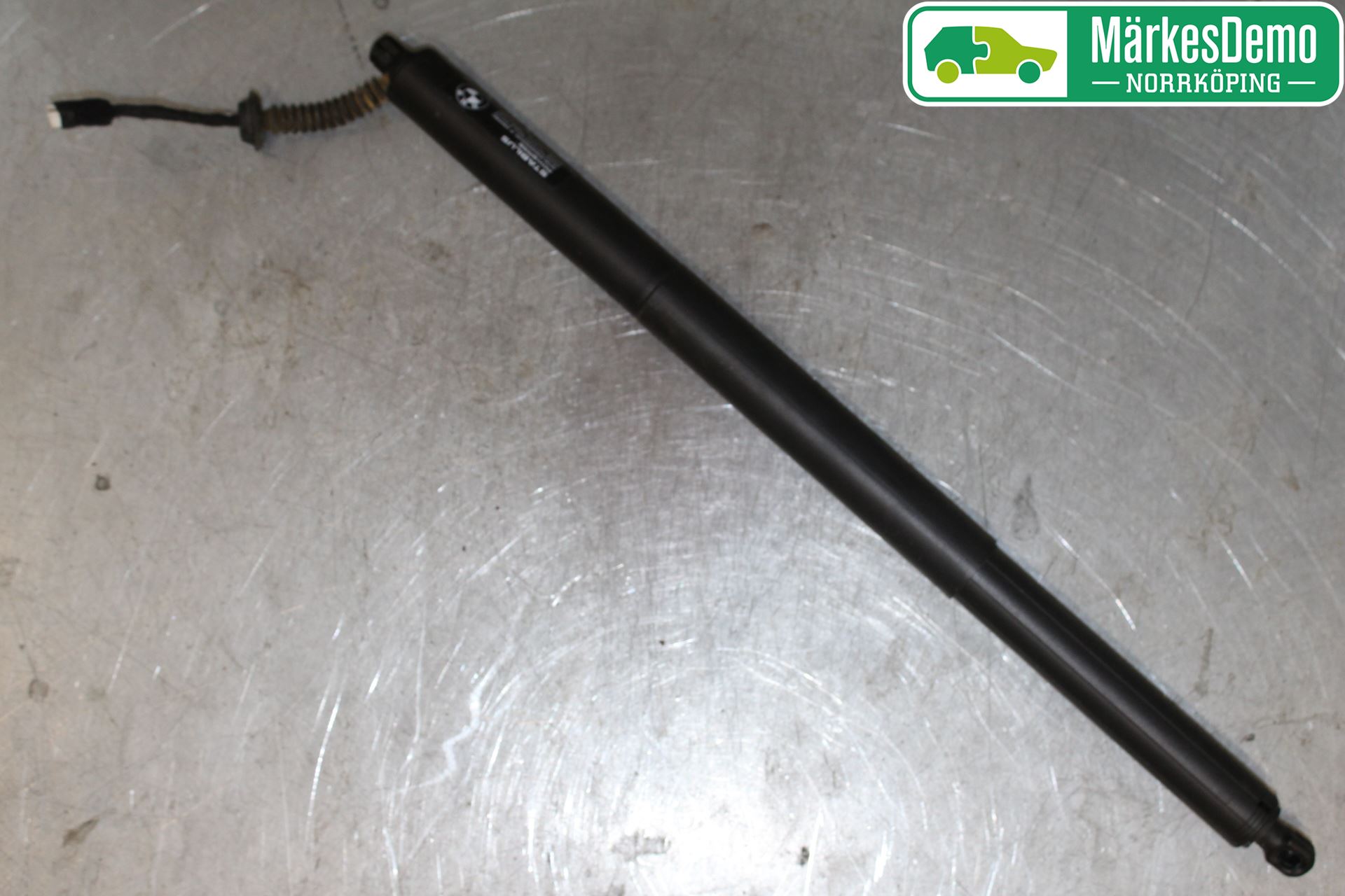 BMW 2 F46 GRAN TOURER 15-22 Gasfjäder Baklucka