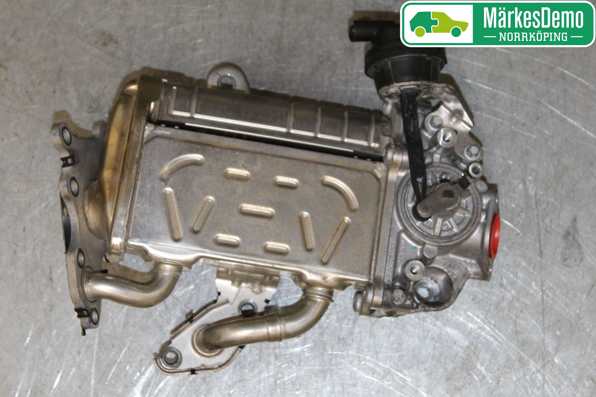 Mercedes-Benz MB E-KLASS (W213) 16-23 Avgaskylare