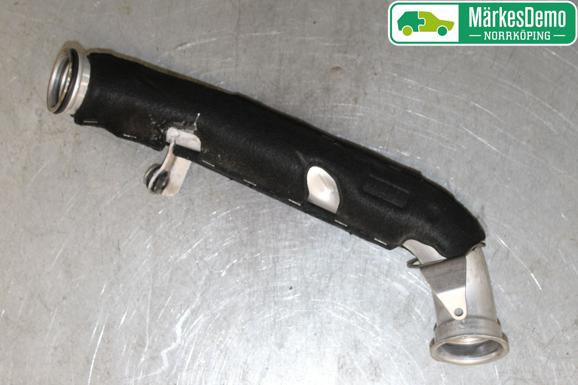 Mercedes-Benz MB E-KLASS (W213) 16-23 Laddluft-Intercoolerrör