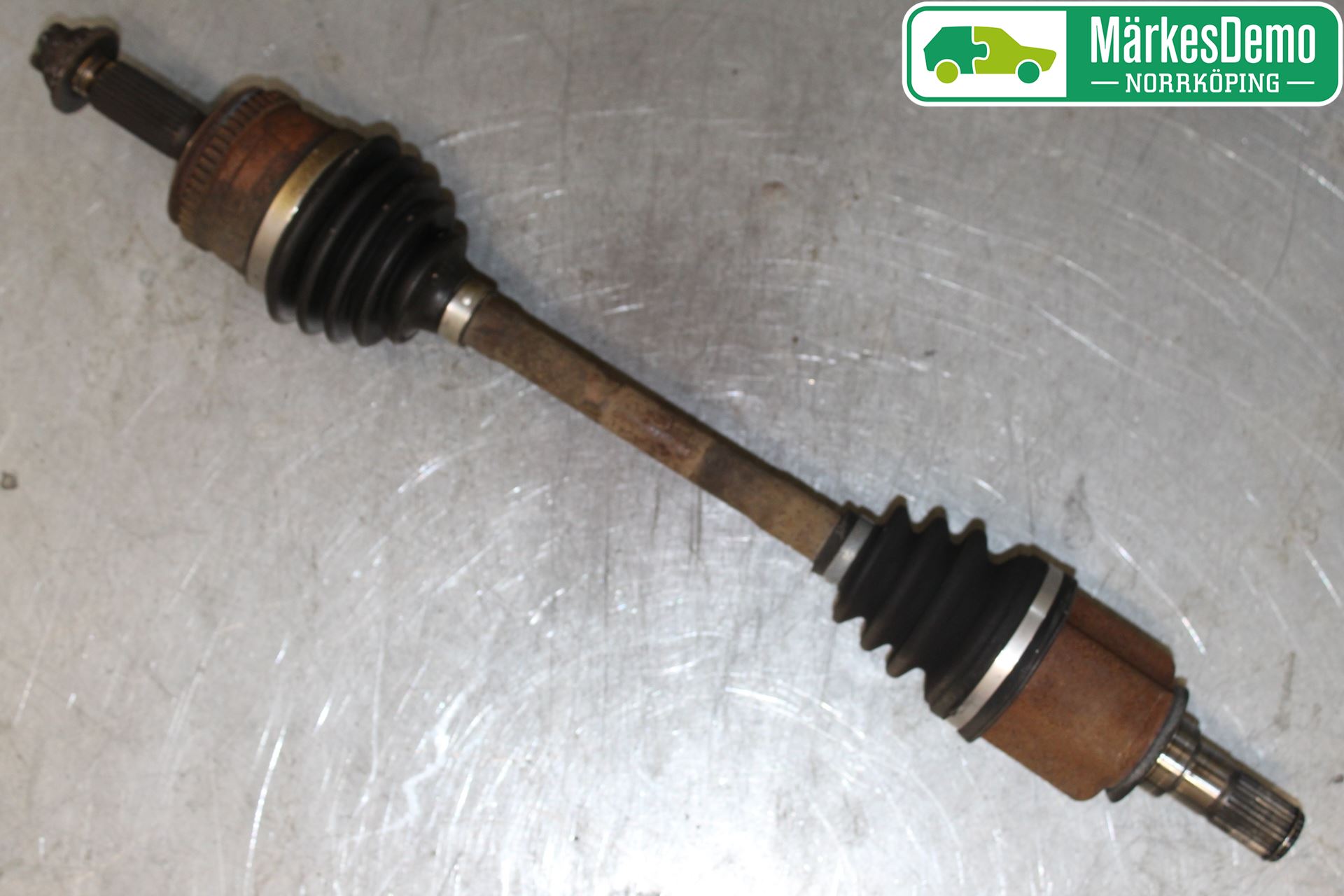 Hyundai i10 PA 08-13 Drivaxel Fram Vänster