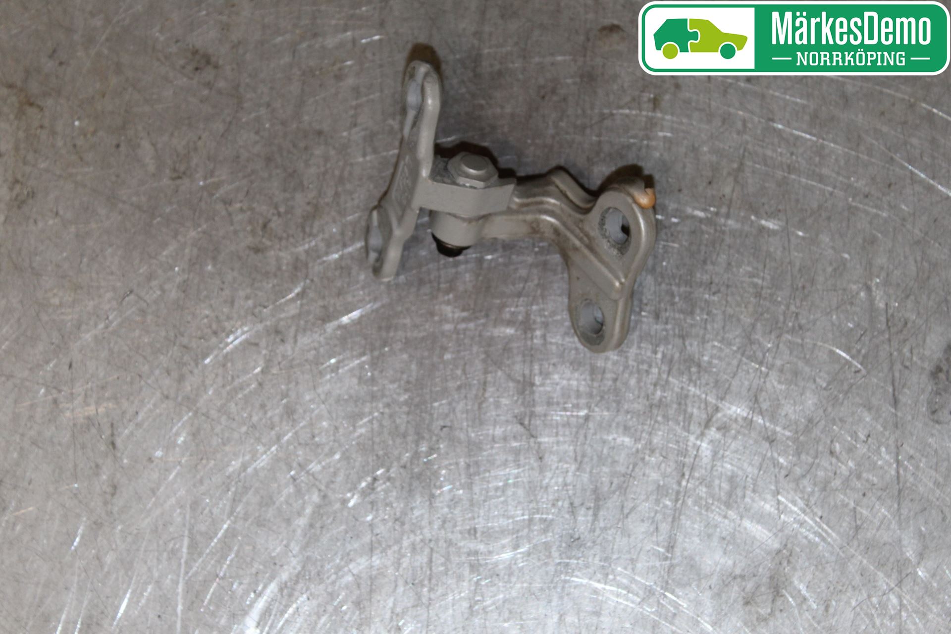 Volvo V50 08-12 Dörrgångjärn