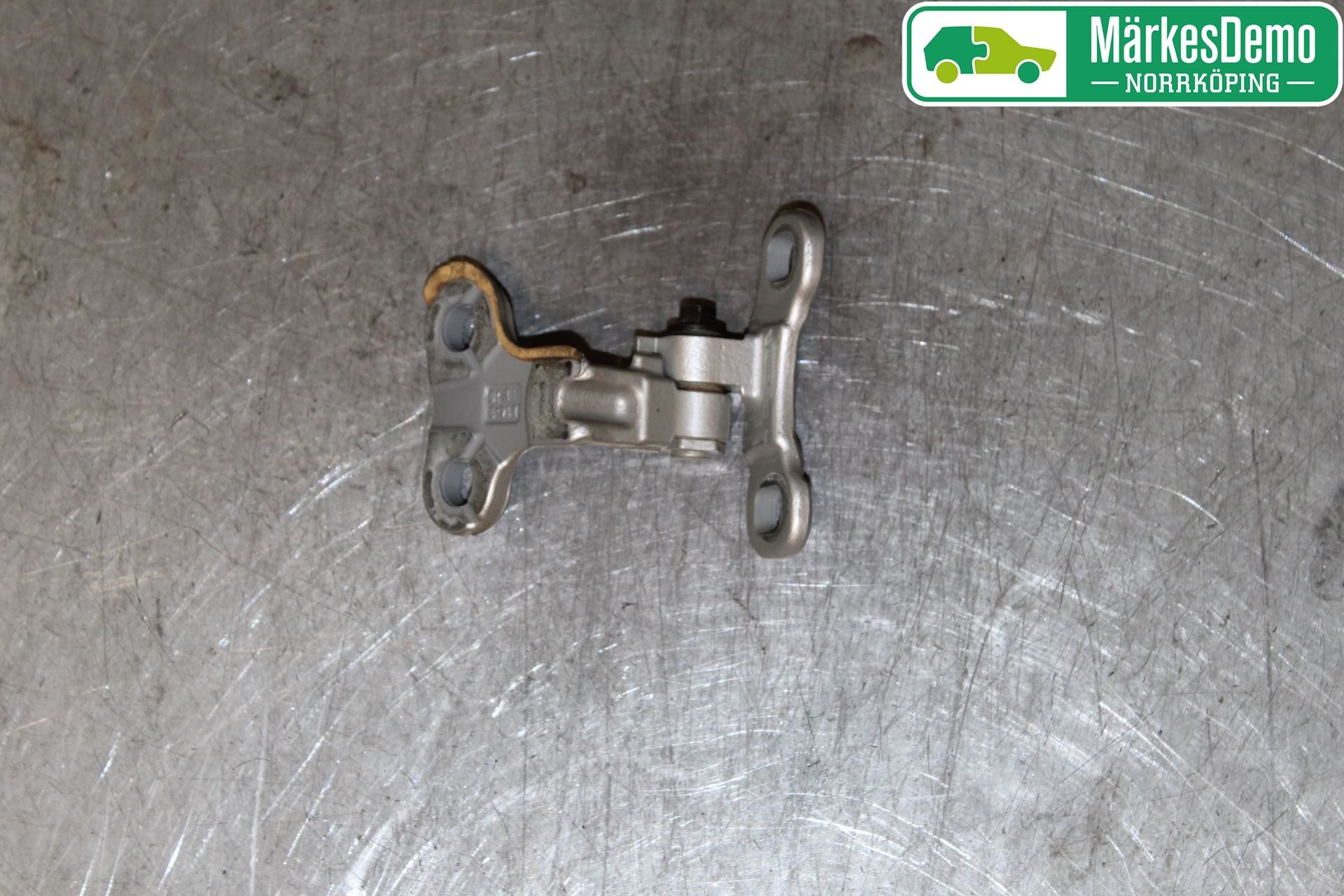 Volvo V50 08-12 Dörrgångjärn