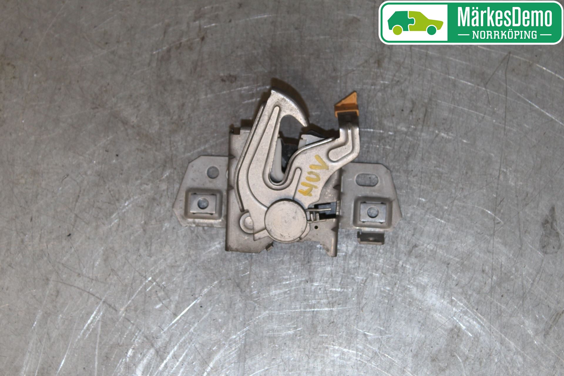 Volvo V50 04-07 Huvlås