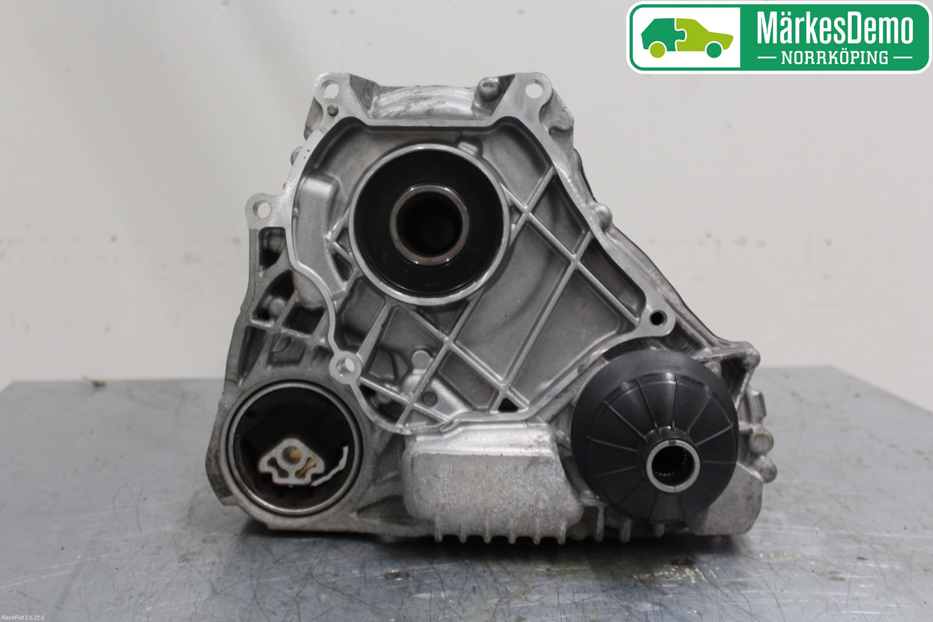 BMW 5 G30/G31/F90 17-23 Växel Fördelningslåda